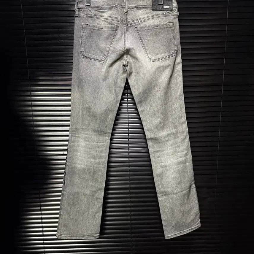 [BUNJANG] Diesel Distressed Denim Jeans / 디젤 디스트로이드 찢청 그런지 고스펑크 락시크 로리 갸루 27 데님 고딕