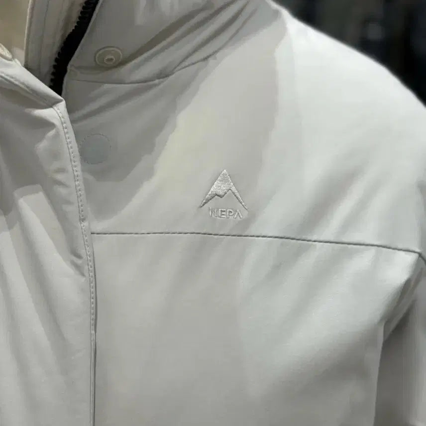[BUNJANG] Nepa Goose Down Padded Jacket / 네파 구스패딩