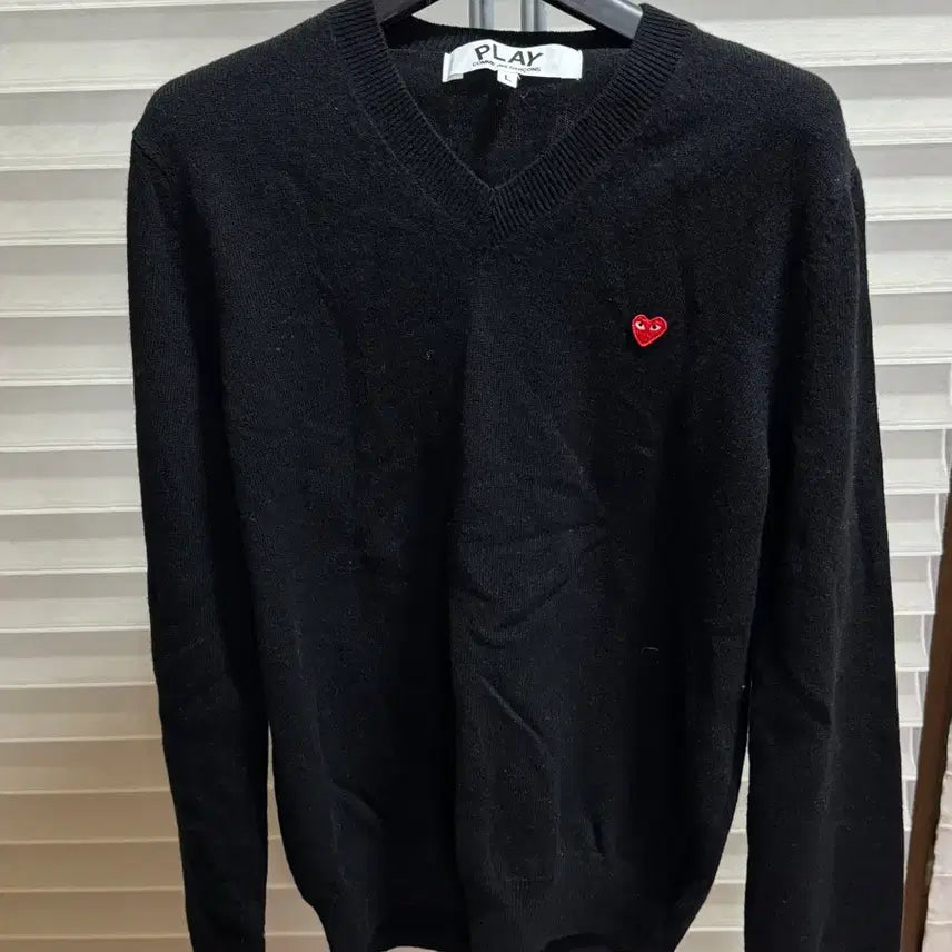 [BUNJANG] Comme des Garcons V-Neck Knit Sweater / 꼼데가르송 브이넥 여성니트 L사이즈 상태최상