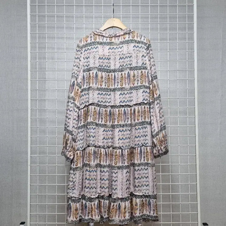 [BUNJANG] Thursday Island Todd Selby Collaboration Limited Edition Dress / 써스데이아일랜드 토드셀비 콜라보 한정판 원피스