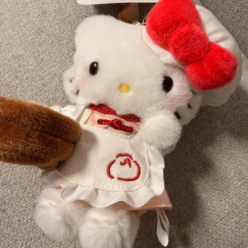 [BUNJANG] Shanghai Limited Edition Hello Kitty Plush / 상하이 한정판 헬로키티