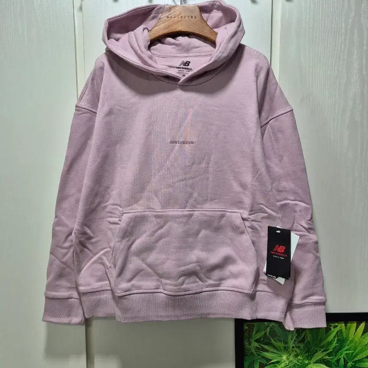 [BUNJANG] New Balance Pink Hoodie (M) / (세일)(새상품)뉴발란스 후드티 핑크.새상품