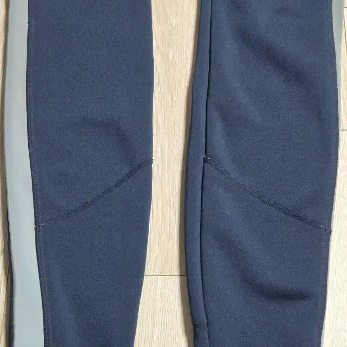 [BUNJANG] Athleta Navy Fleece Lined Training Pants / Athleta 에슬레타 S 사이즈 네이비 기모 트레이닝 팬츠 추리닝