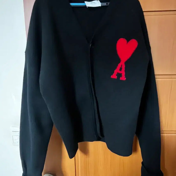 [BUNJANG] AMI Big Logo Cardigan (L) / 아미 빅로고 가디건 (L)
