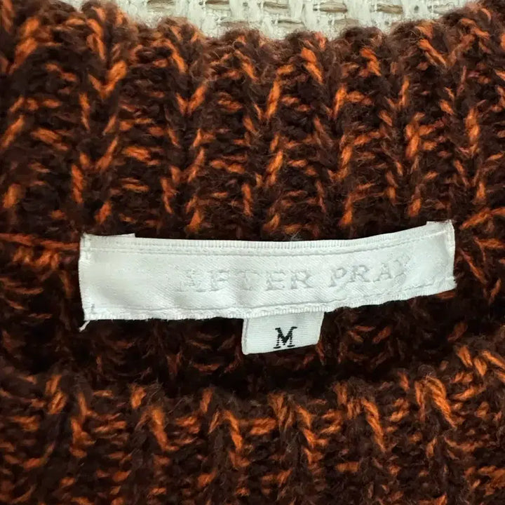[BUNJANG] Afterpray &amp; Lurd Knit (M) / 애프터프레이&amp;러드 니트 (M)