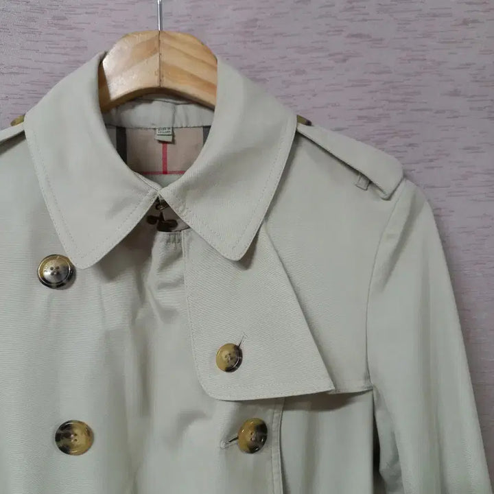 [BUNJANG] Beige Belted Trench Coat for Women / B3-7/베이지 벨티드 트렌치코트 여성