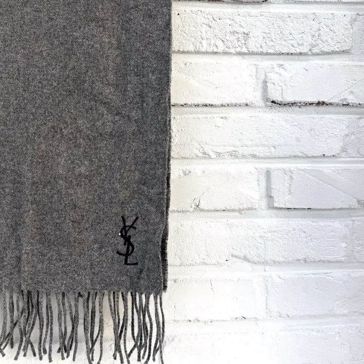 [BUNJANG] Yves Saint Laurent Gray Wool Muffler / 입생로랑 그레이 울 머플러