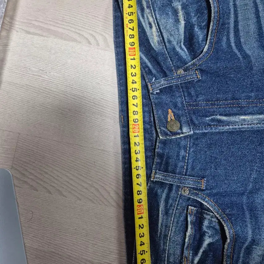 [BUNJANG] Buckaroo Tapered Fit Denim Jeans / 버커루 상위라인 테이퍼드진 인디고 데님청바지