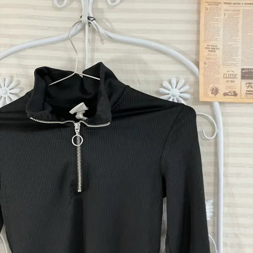 [BUNJANG] Vintage Black Half-Zip Stripe Long Sleeve Top / 빈티지 블랙 반집업 스트라이프 긴팔 934 y2k 스트릿 갸루 펑키 일본