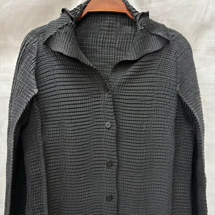 [SOLD OUT] 이세이 미야케 플리츠플리즈 셔츠3사이즈(정품)