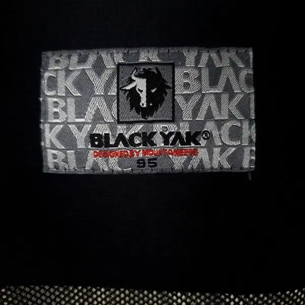 [BUNJANG] Black Yak Aqua Block Feather Jacket - Black (Size 95) / 블랙야크 아쿠아블록 바람막이 패더 자켓 블랙 3800053