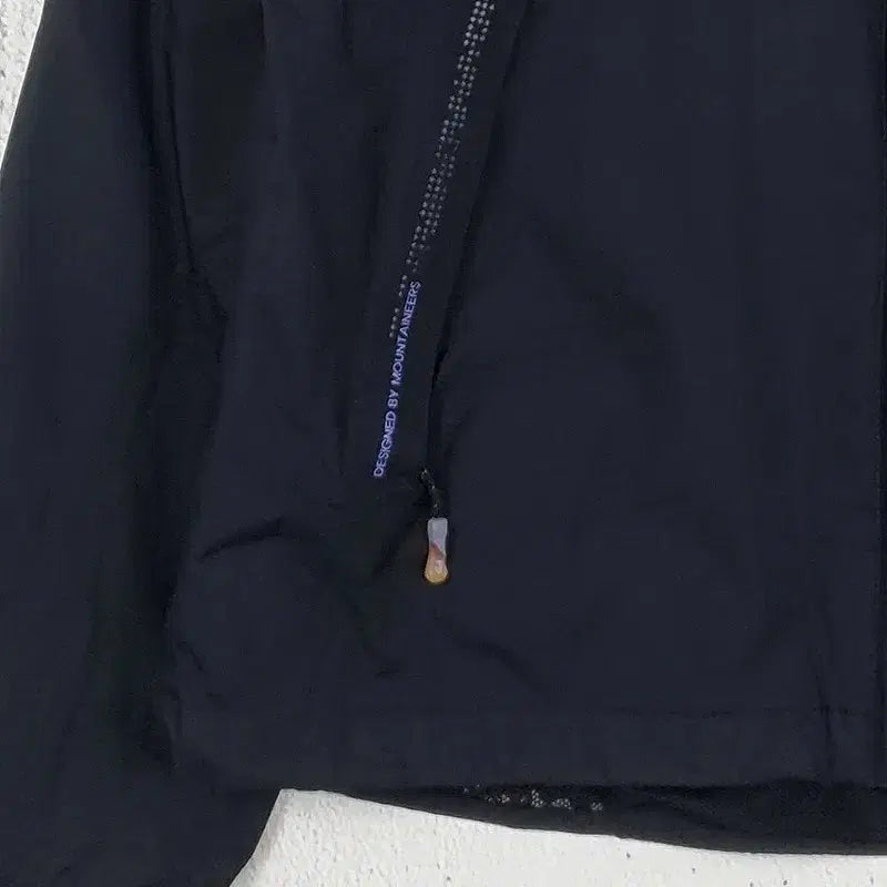 [BUNJANG] Black Yak Aqua Block Feather Jacket - Black (Size 95) / 블랙야크 아쿠아블록 바람막이 패더 자켓 블랙 3800053