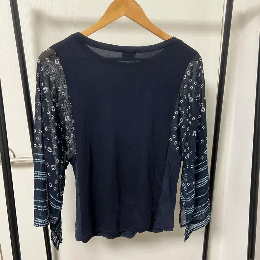 [BUNJANG] Navy See-through Long Sleeve T-shirt / 네이비  시스루 긴팔 티셔츠 1037