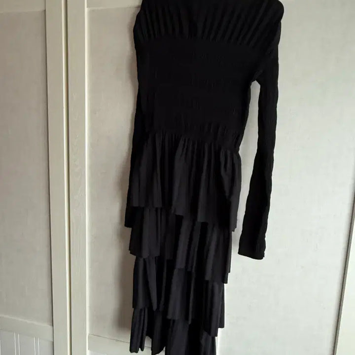 [BUNJANG] Toteme Midi Dress / 토템 미디원피스