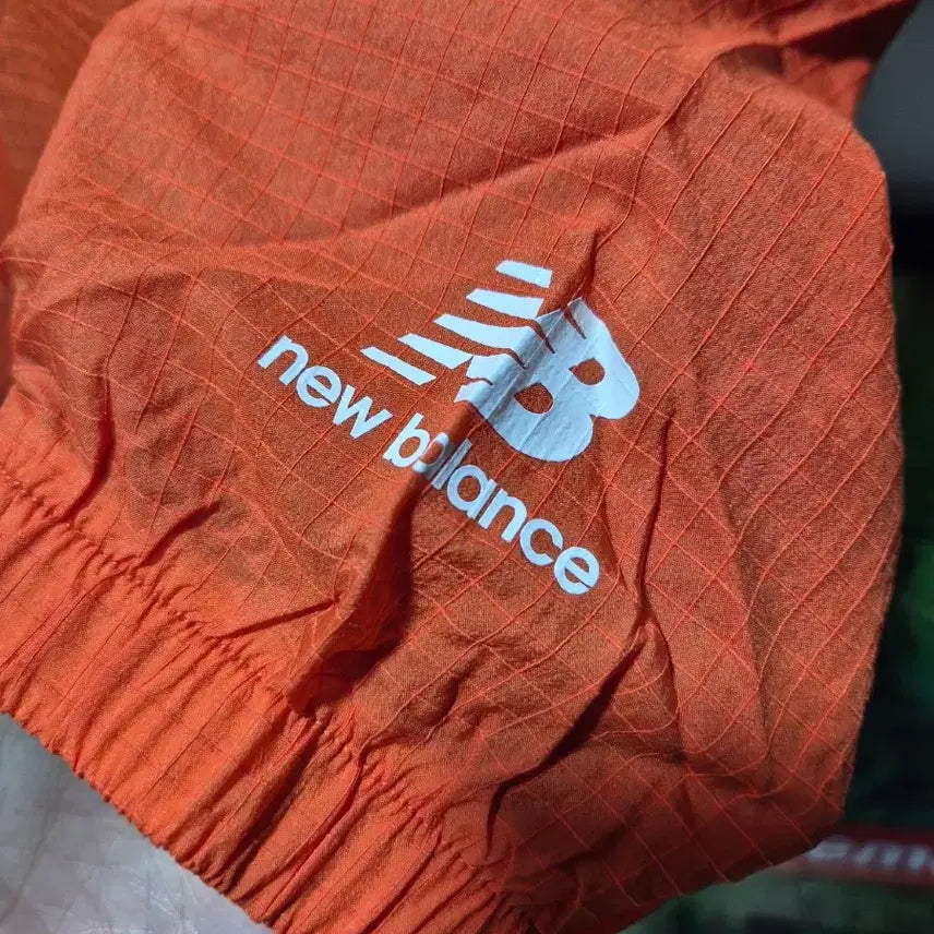 [BUNJANG] New Balance Reversible Anorak Windbreaker / (타임세일)(새상품)양면 뉴발란스 아노락 바람막이