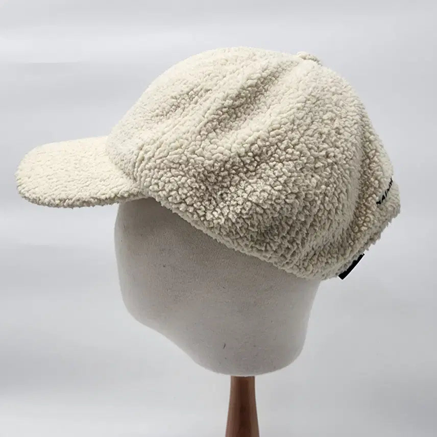[BUNJANG] National Geographic Fleece Ball Cap / [F] 내셔널지오그래픽 플리스 볼캡