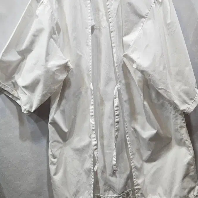 [BUNJANG] Maxime Labeyrie White Lace Apron / 일본제 횐레이스 소매달린 앞치마  srz