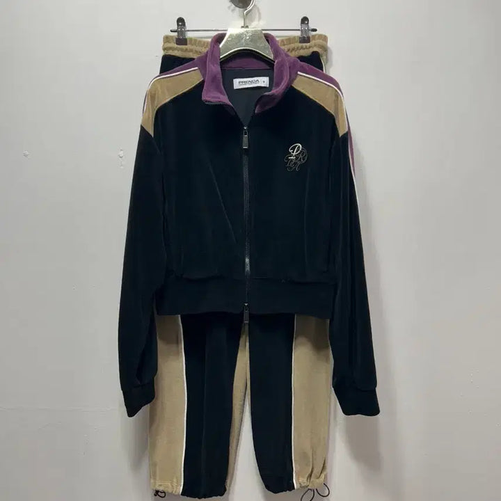 [BUNJANG] PRENDA Velvet Training Set Black S / PRENDA 벨벳 트레이닝 세트 블랙  S