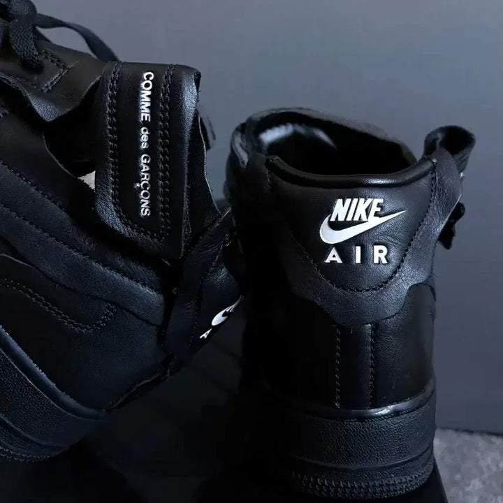 [BUNJANG] Nike Comme des Garcons Air Force 1 Mid Black Sneakers / (280) 나이키 X 꼼데가르송 에어포스 미드 블랙