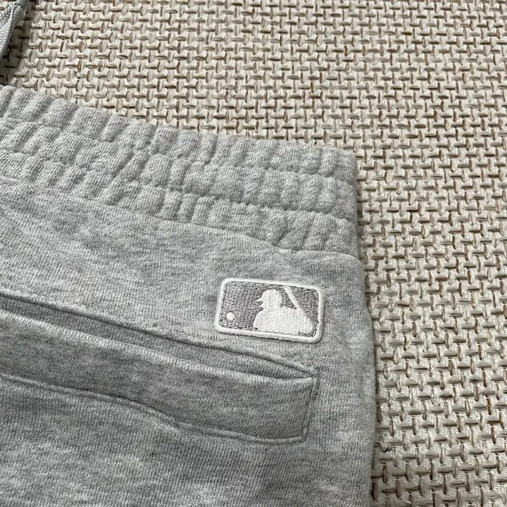 [BUNJANG] MLB Training Jogger Pants L / L MLB 트레이닝 조거팬츠 바지 하의 B.6766