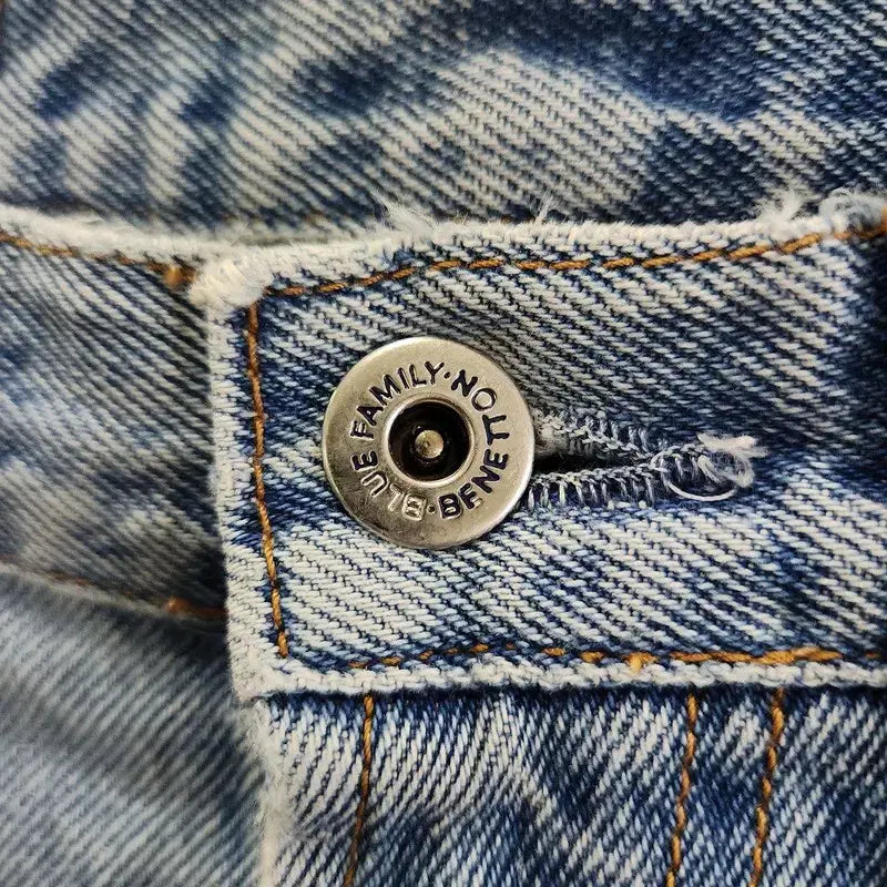 [BUNJANG] BENETTON Vintage Regular Light Wash Denim Pants / BENETTON 베네통 빈티지 레귤러 연청 데님 팬츠 28