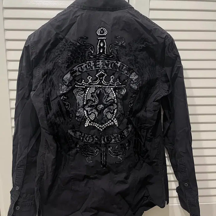 [BUNJANG] RUBINA Embroidered Shirt / 루비나 자수 장식 셔츠 RUBINA