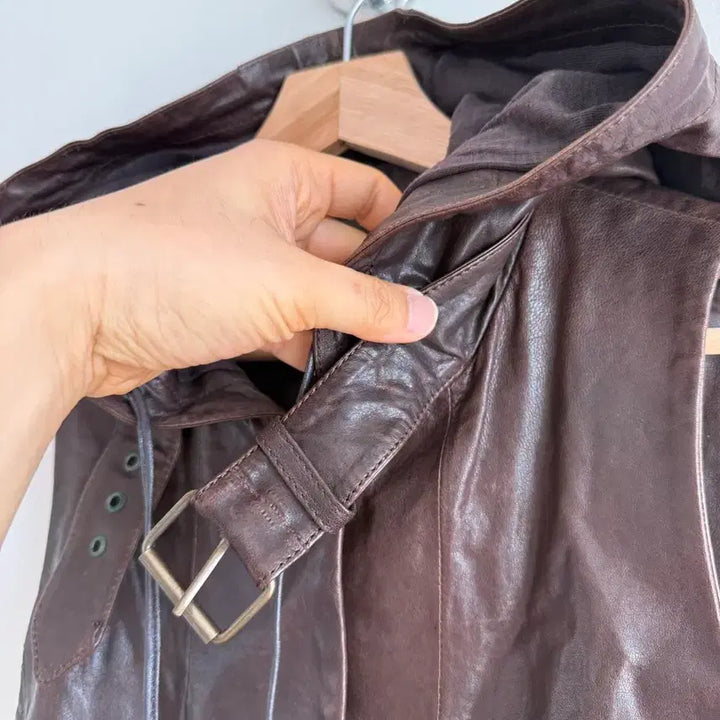 [BUNJANG] Pre-owned Lambskin Hooded Long Vest / Pre owned 램스킨 후드 롱 베스트