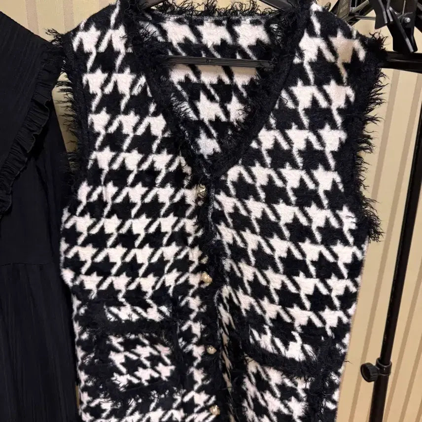 [BUNJANG] Unbranded Long Dress &amp; Boucle Knit Vest Bundle Set / 빅카라 롱원피스 +부클니트 베스트 일괄 새상품