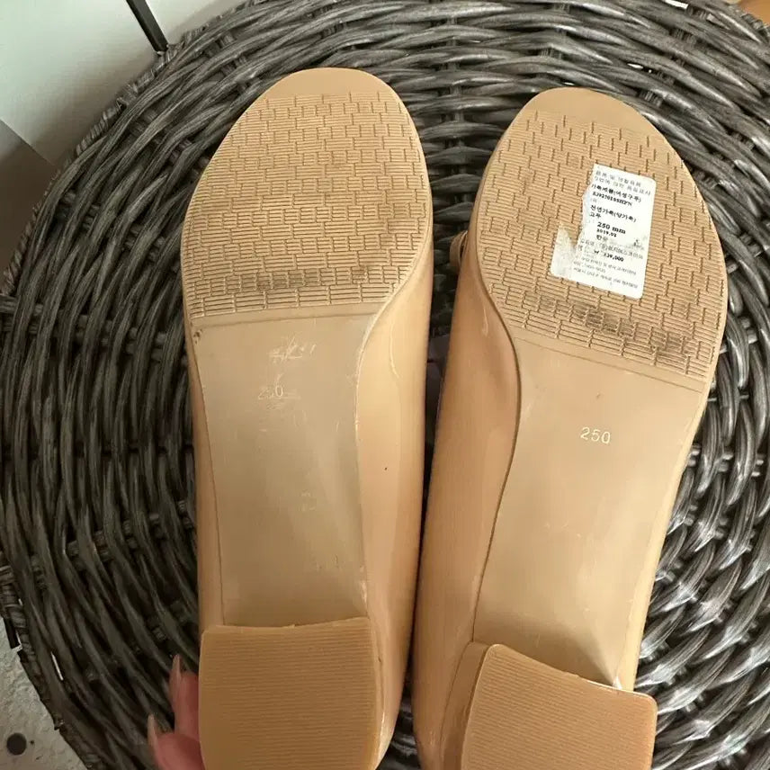 [BUNJANG] Esquire Leather Ribbon Flat Shoes (Beige Pink) - 250 / 에스콰이어 양가죽 리본 플랫슈즈 250