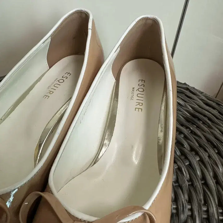 [BUNJANG] Esquire Leather Ribbon Flat Shoes (Beige Pink) - 250 / 에스콰이어 양가죽 리본 플랫슈즈 250