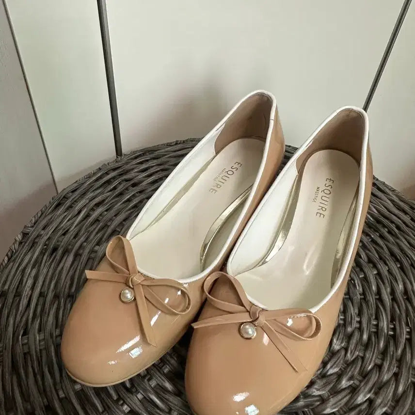 [BUNJANG] Esquire Leather Ribbon Flat Shoes (Beige Pink) - 250 / 에스콰이어 양가죽 리본 플랫슈즈 250