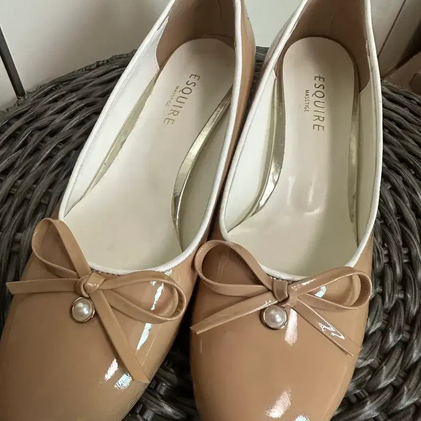 [BUNJANG] Esquire Leather Ribbon Flat Shoes (Beige Pink) - 250 / 에스콰이어 양가죽 리본 플랫슈즈 250