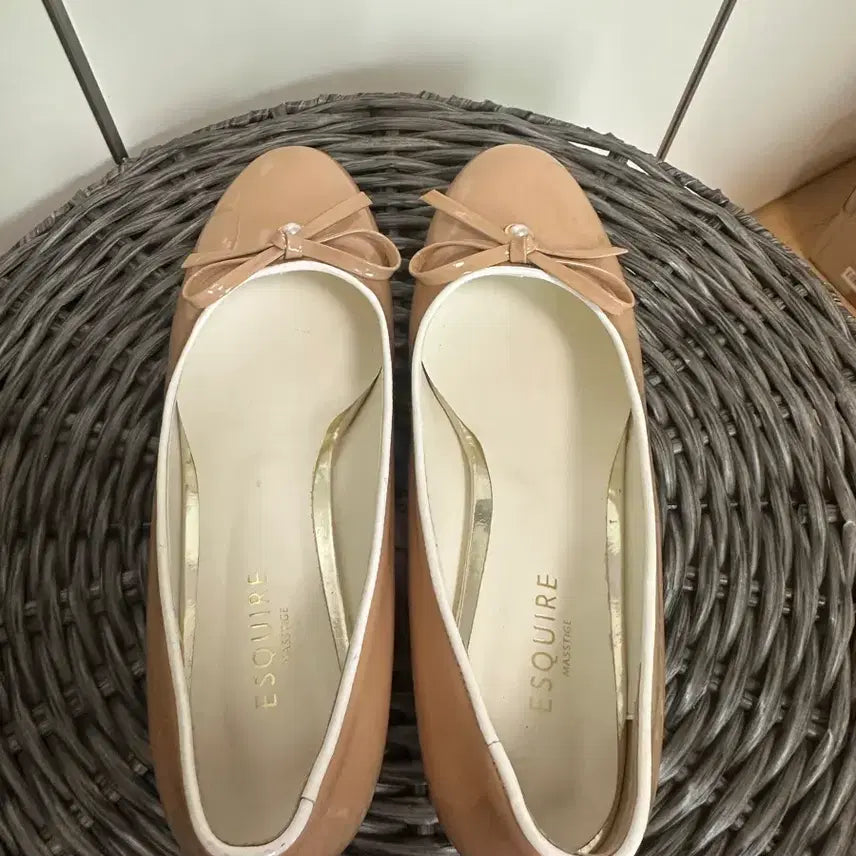 [BUNJANG] Esquire Leather Ribbon Flat Shoes (Beige Pink) - 250 / 에스콰이어 양가죽 리본 플랫슈즈 250