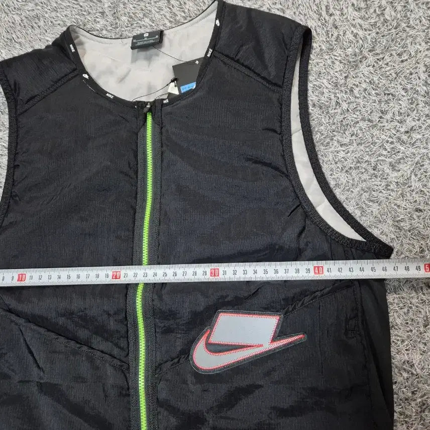 [BUNJANG] Nike AeroLayer Vest M / [새상품]나이키 남성 에어로레이어 베스트 M