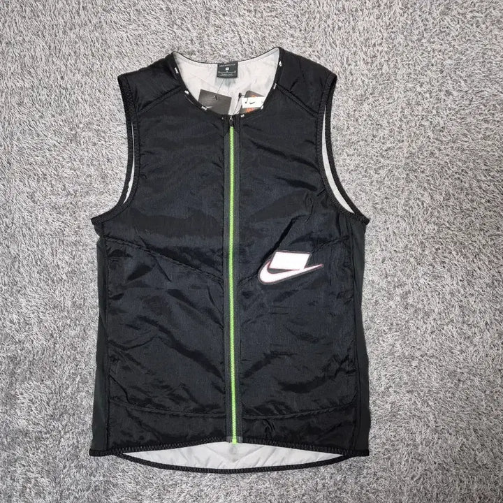 [BUNJANG] Nike AeroLayer Vest M / [새상품]나이키 남성 에어로레이어 베스트 M