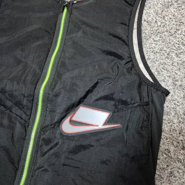 [BUNJANG] Nike AeroLayer Vest M / [새상품]나이키 남성 에어로레이어 베스트 M
