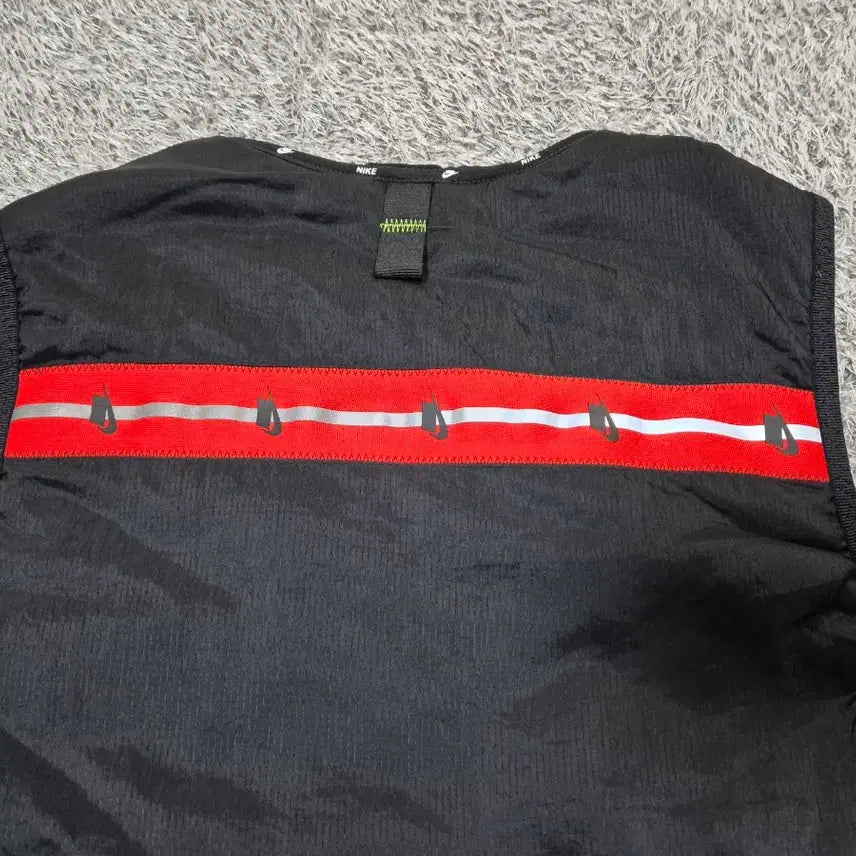 [BUNJANG] Nike AeroLayer Vest M / [새상품]나이키 남성 에어로레이어 베스트 M