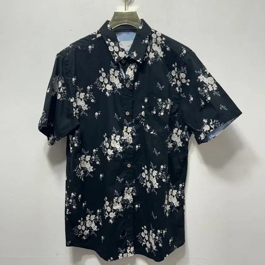 [BUNJANG] Black Floral Short Sleeve Shirt - Men&