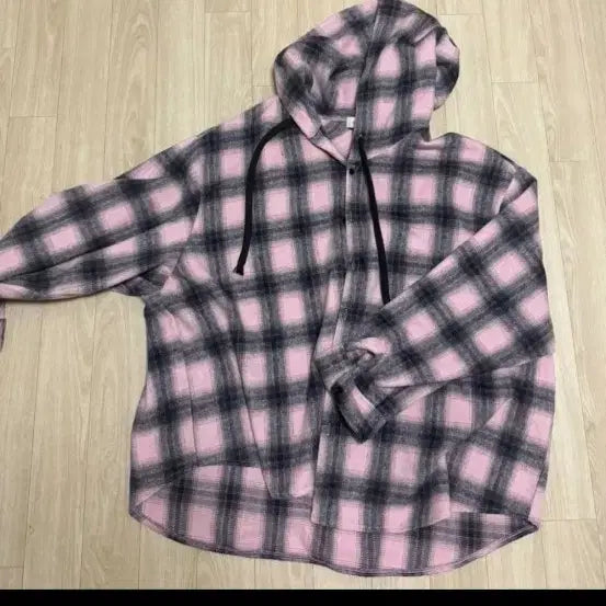 [BUNJANG] Pink and Black Checkered Hooded Shirt (77-99) / 핑크 블랙 체크 후드 셔츠(77~99)