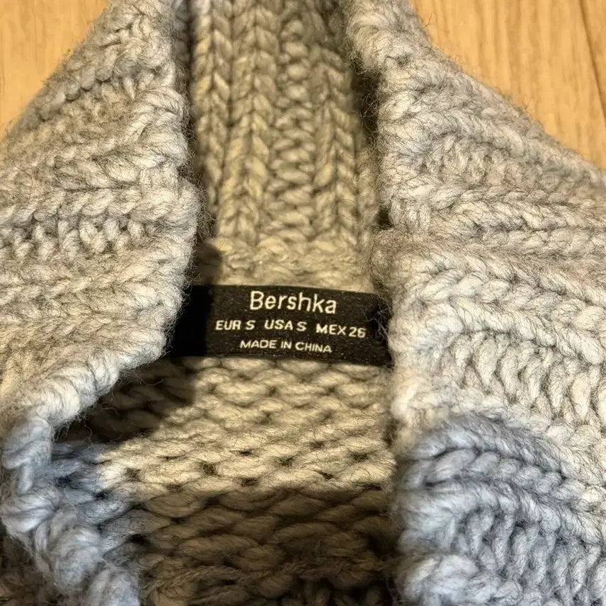 [BUNJANG] Bershka Grey Cable Knit Sweater / 버쉬카 회색 꽈배기 니트 스웨터