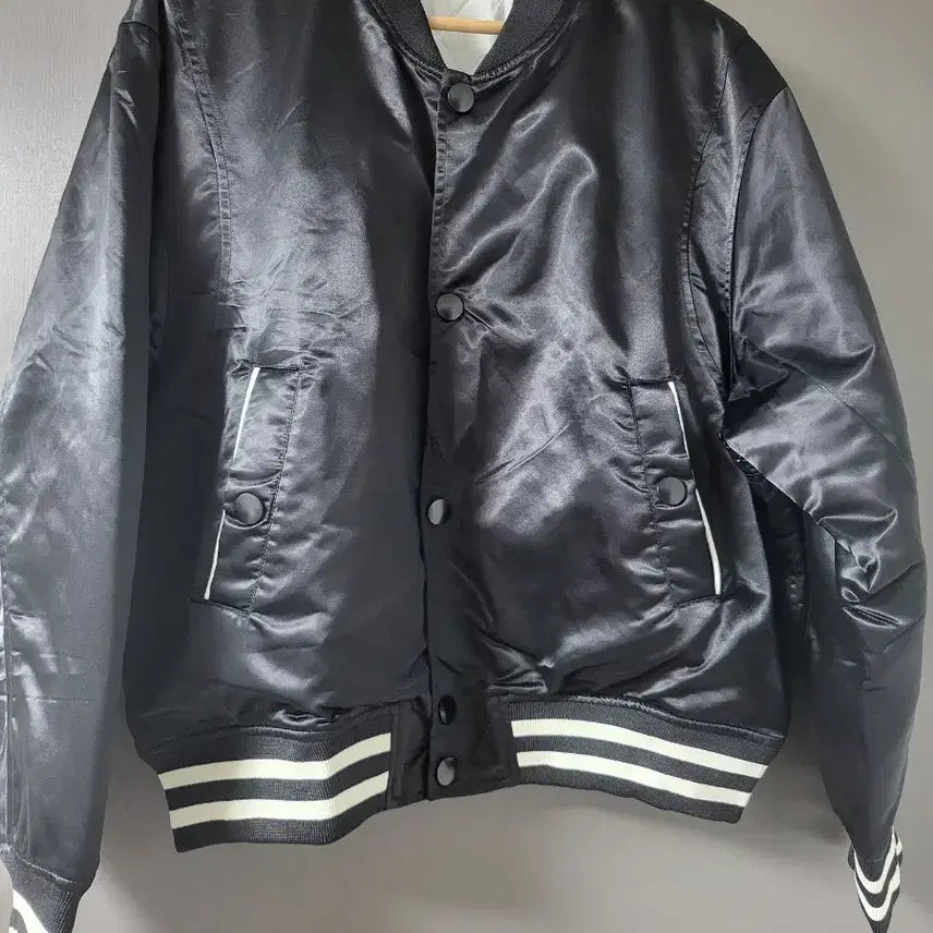 [BUNJANG] Solid Homme Black Varsity Jacket (Size 48) / 솔리드옴므 블랙 바시티 자켓(48사이즈) 새상품