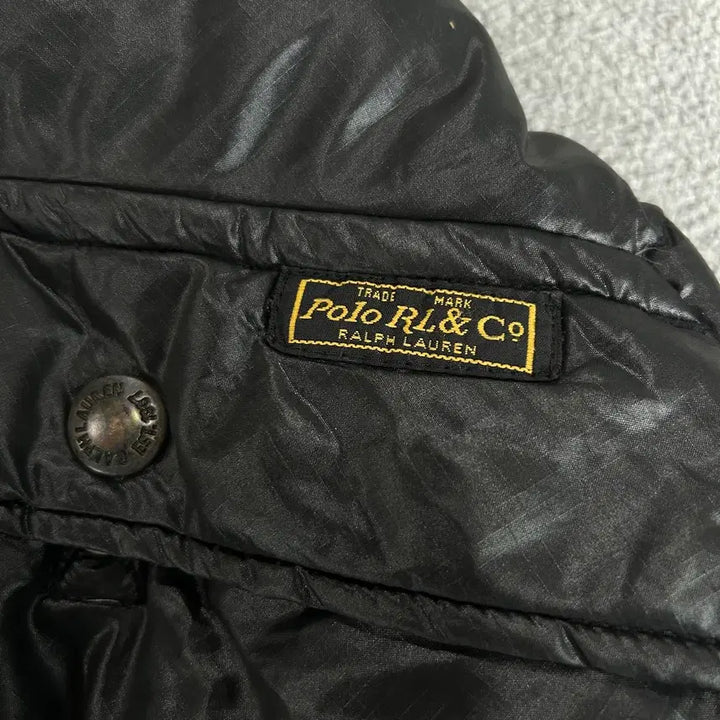 [SOLD OUT] 폴로 랄프로렌 블랙 패딩 조끼 m