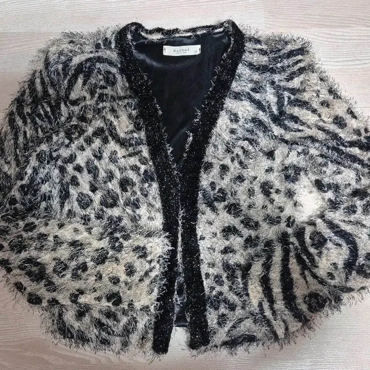 [BUNJANG] Leopard Print Short Fur Cardigan / 섹시한 레오파드 가디건 / 신축성있음편함