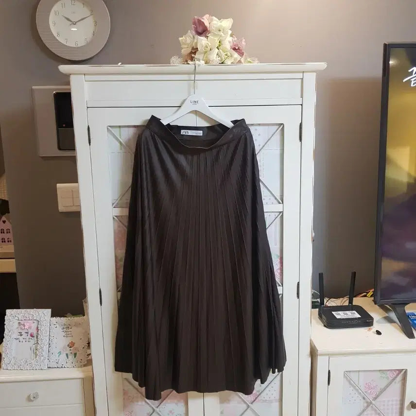 [BUNJANG] ZARA Pleated Long Skirt / 자라 주름스커트 롱스커트/27-28