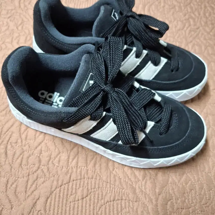 [BUNJANG] Adidas Adimatic Core Black Sneakers (245) / 245 아디다스 아디메틱 코어 블랙 운동화 [1311]