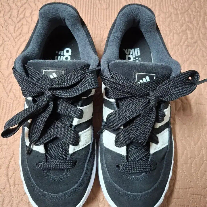 [BUNJANG] Adidas Adimatic Core Black Sneakers (245) / 245 아디다스 아디메틱 코어 블랙 운동화 [1311]