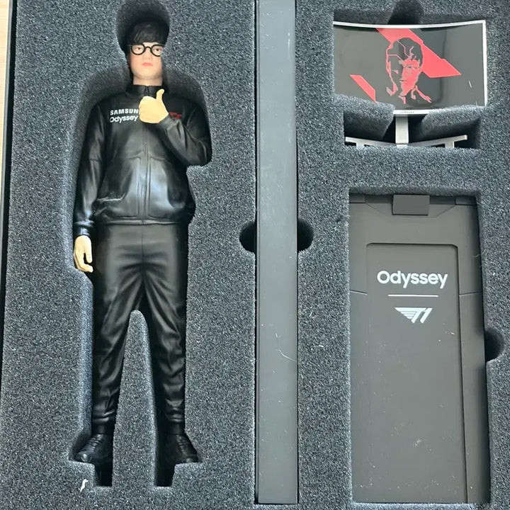 [BUNJANG] Samsung Odyssey Faker Figure / 페이커 삼성 오디세이 피규어