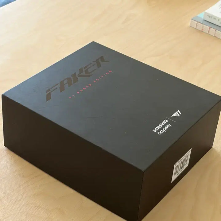 [BUNJANG] Samsung Odyssey Faker Figure / 페이커 삼성 오디세이 피규어
