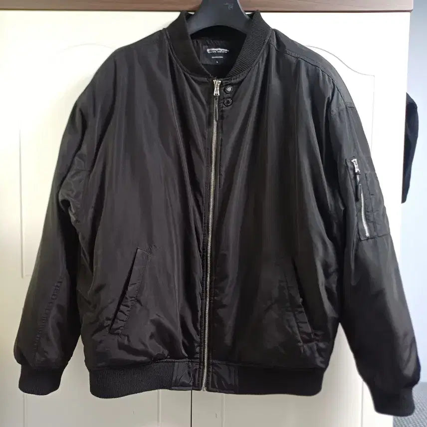[BUNJANG] Grooverhyme Black Hooded Short Padded Jacket L / (하루마다 천원씩 내려갈 예정) 그루브라임 블랙 후드 숏패딩 L