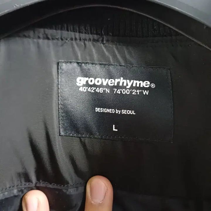 [BUNJANG] Grooverhyme Black Hooded Short Padded Jacket L / (하루마다 천원씩 내려갈 예정) 그루브라임 블랙 후드 숏패딩 L